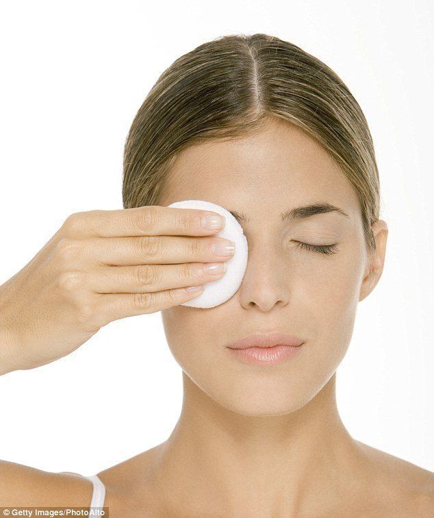 Eye makeup remover