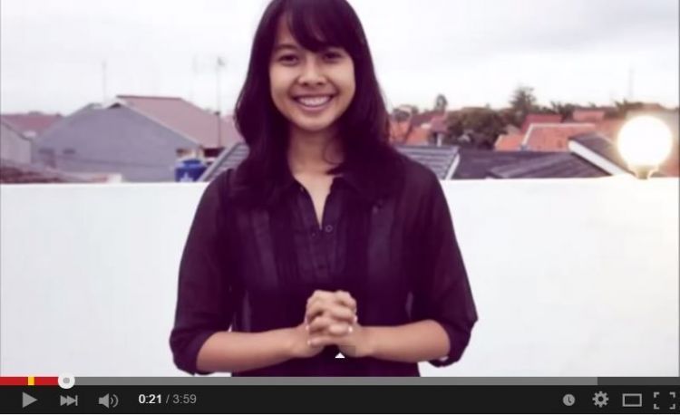 Unggah video ucapan ke YouTube