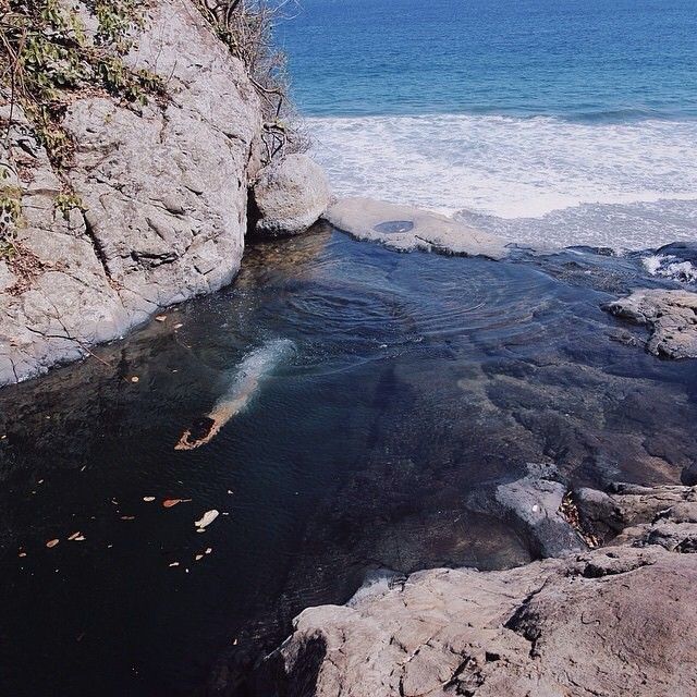 Pantai Banyu Anjlok