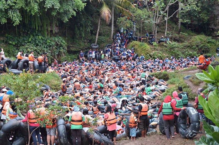 Wisatawan Menyemut di Goa Pindul: Polemik Pengelolaan dan Gelombang Turisme Massal