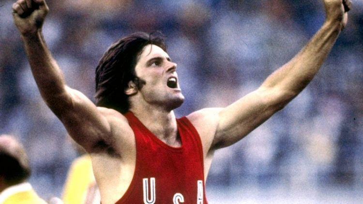 Saat Atlet Macho Bruce Jenner Ingin Menjadi Wanita, Bukankah Ini Seharusnya Reaksi Kita?