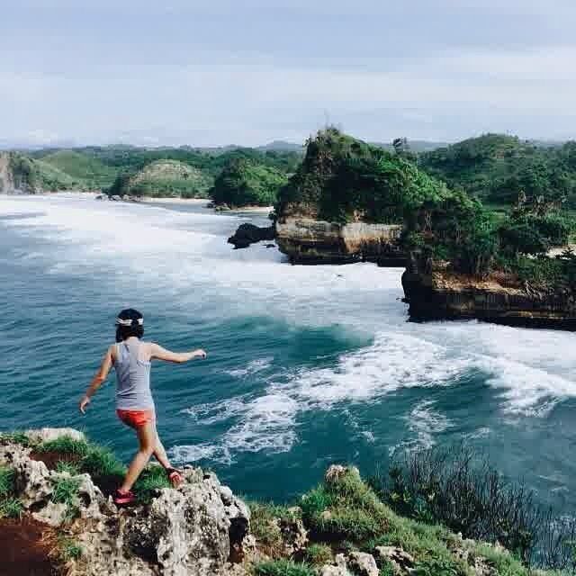 Pantai Batu Bengkung