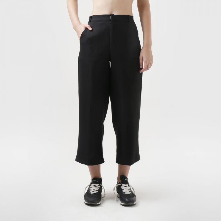 Ara Wide Leg Pants yang apik