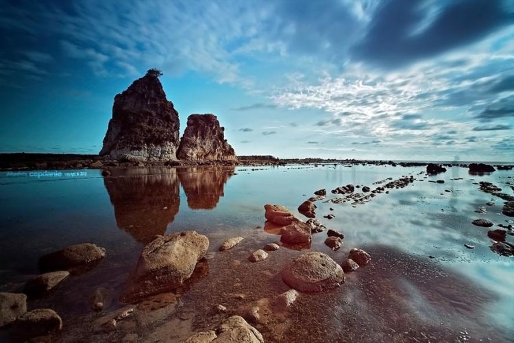 Pantai Tanjung layar Sawarna