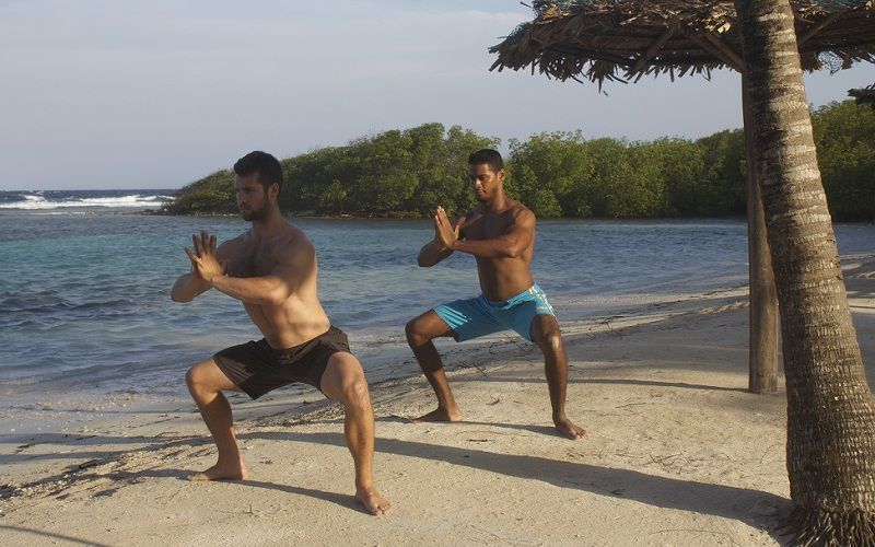 Agar Malam Pertamamu Berkesan Nanti, Lakukan Sebelumnya 8 Gerakan Yoga Sederhana Ini