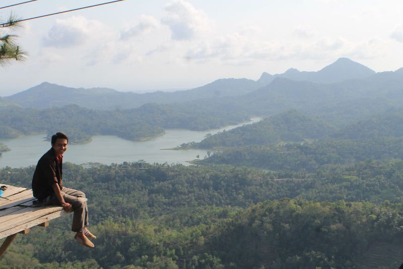 Tak Perlu Traveling Jauh dan Mahal. Traveling di Kota Sendiri Malah Bisa Memberimu 7 Kebaikan