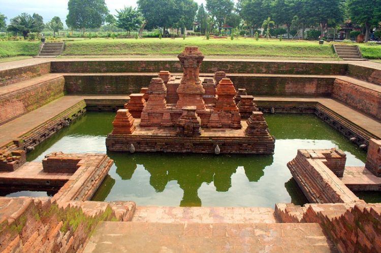 Tempat Wisata di Mojokerto