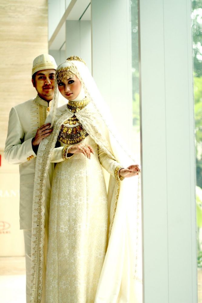 Beautiful muslim wedding dress 