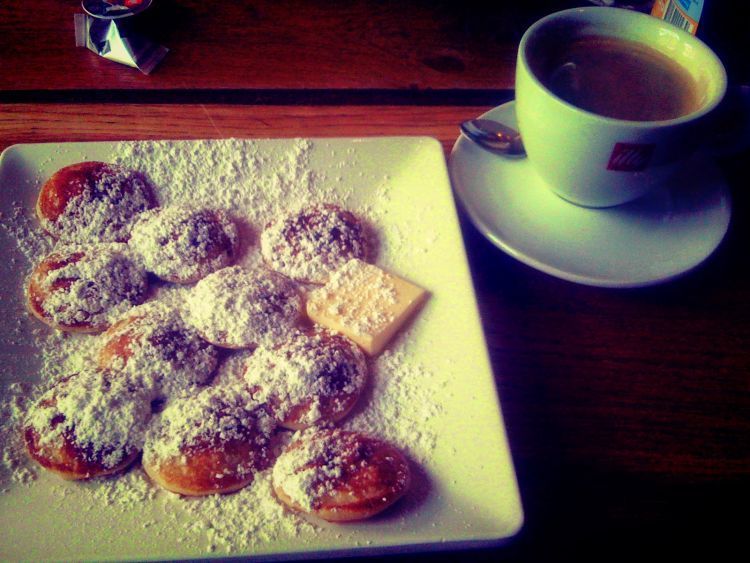 Poffertjes + teh