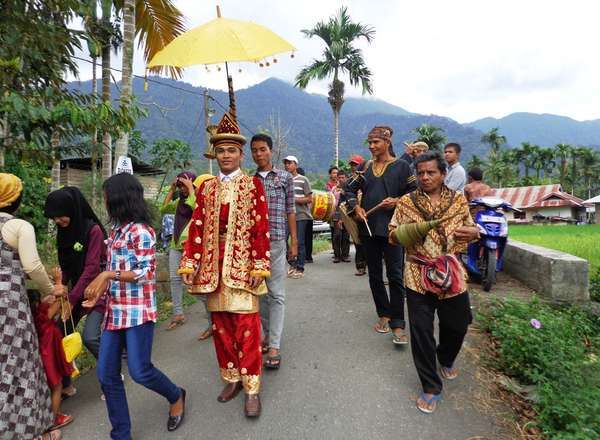 Bukan dibeli tapi dijemput