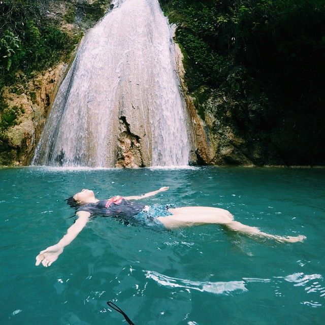 Nikmatnya berendam di Kedung Pedut. Foto IG: @dhanukusumaa.