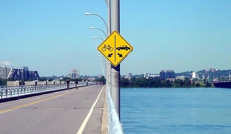 Funny-Signs-Water-2