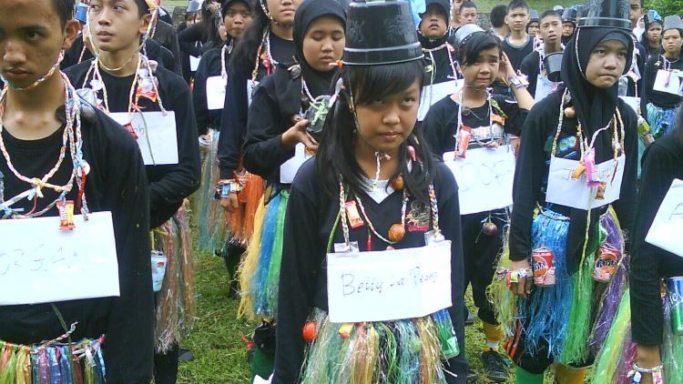 Perpeloncoan Berkedok Ospek Dan Pengenalan Lingkungan Sekolah Itu Ada Gak Sih Manfaatnya?