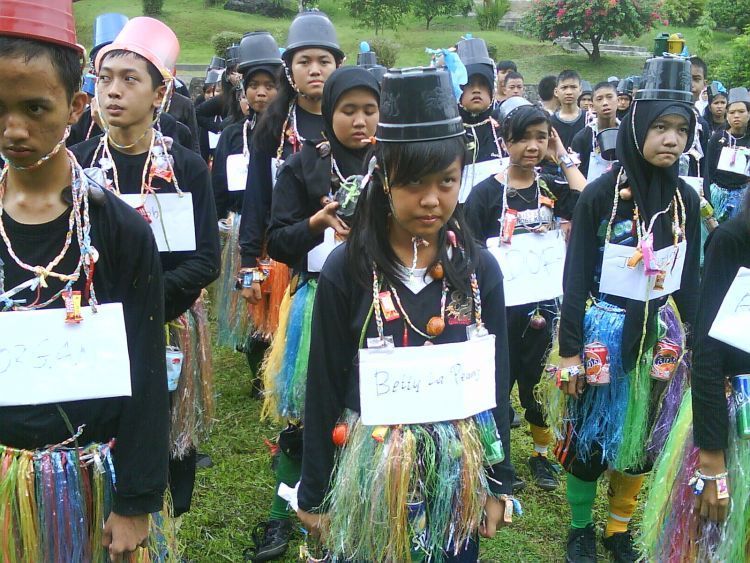 Perpeloncoan Berkedok Ospek Dan Pengenalan Lingkungan Sekolah Itu Ada Gak Sih Manfaatnya?