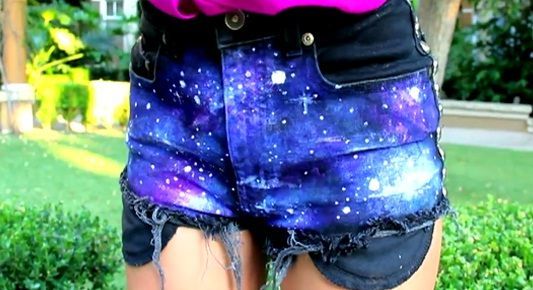 Galaxy Shorts, lucu ya. Daripada beli mahal mending buat sendiri