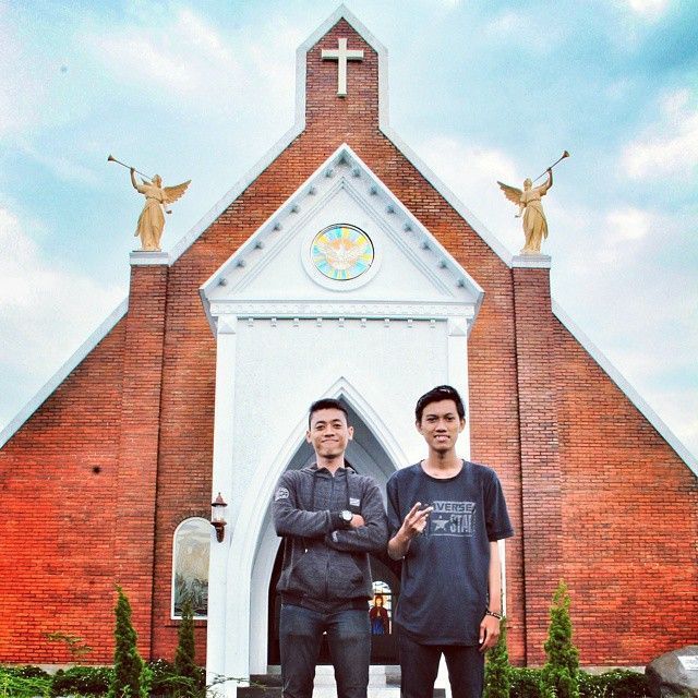 Gereja Santa Veronica by @aristriyan