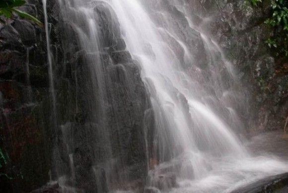 Air Terjun Gunung Bintan