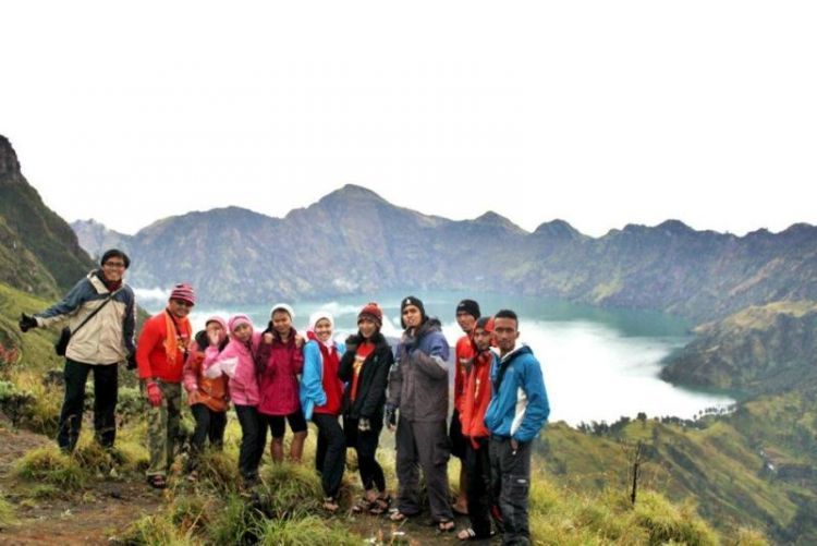 meski harus bayar, lewatlah jalur resmi