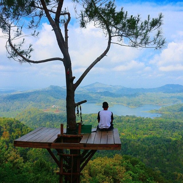 Kalibiru, tempatmu bisa menikmati Perbukitan Menoreh