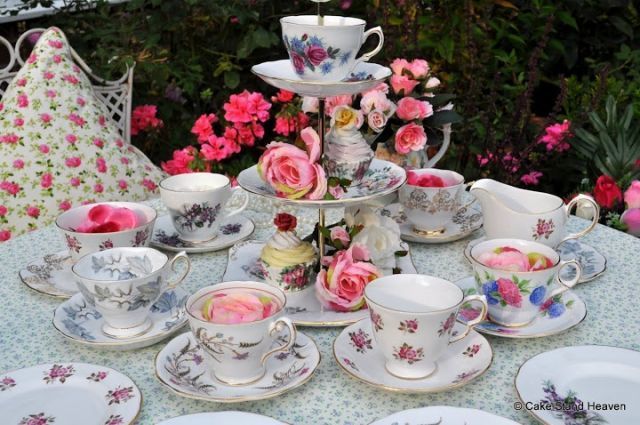 vintage tea cups