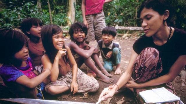 Butet Manurung, Guru Sokola Rimba