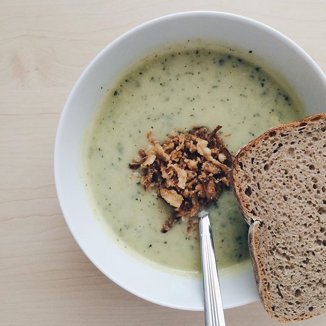 Pilihan lain zuppa soup. Cream soup yang gak kalah lezat