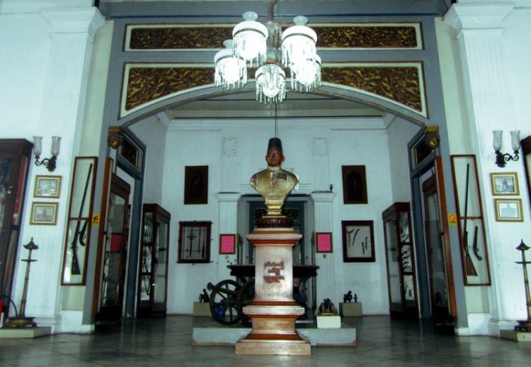 Museum Radya Pustaka