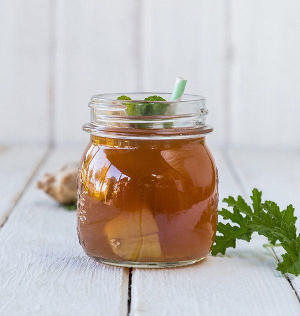 Green tea with ginger drink