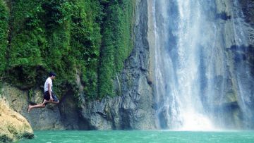 9 Air Terjun Terindah Di Pulau Jawa yang Pasti Membuatmu Gatal Ingin Segera Bertualang ke Sana