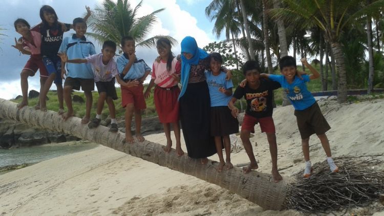 Dari Kami yang Berada di Ujung Negeri