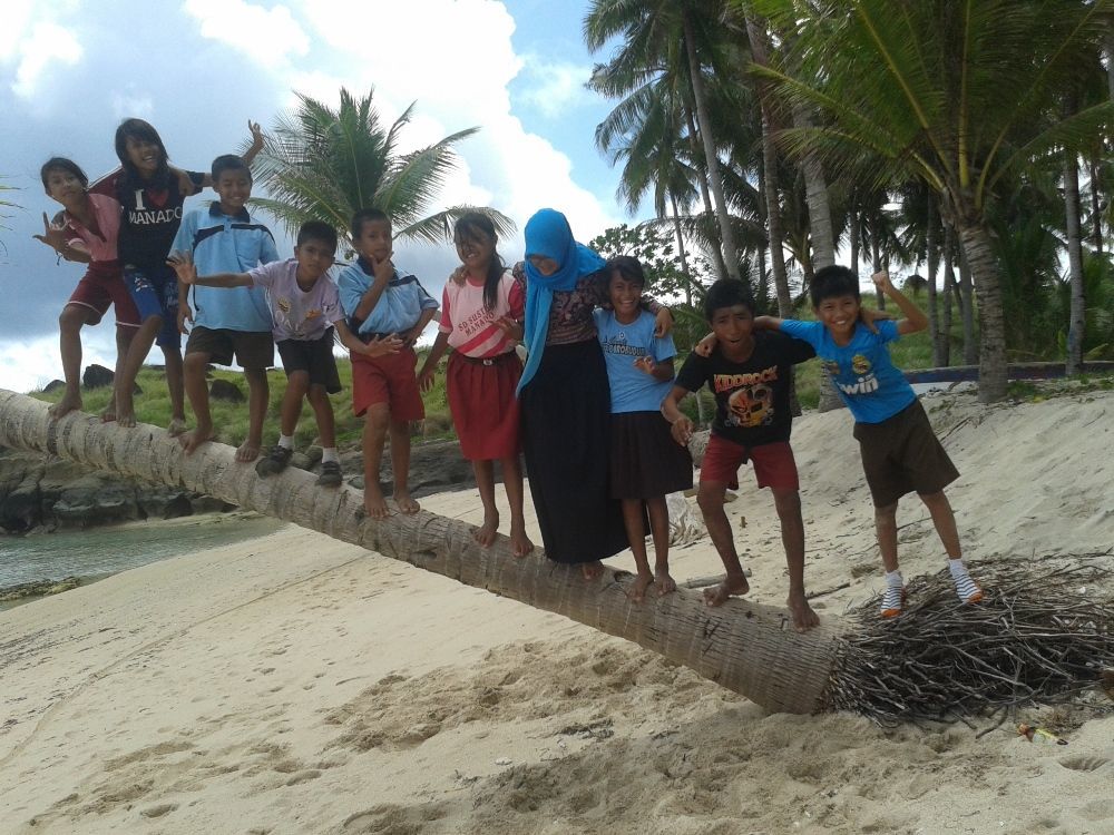 Dari Kami yang Berada di Ujung Negeri