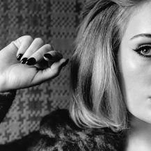 [Kuis] Lagu Adele Manakah yang Menceritakan Kisah Cintamu?