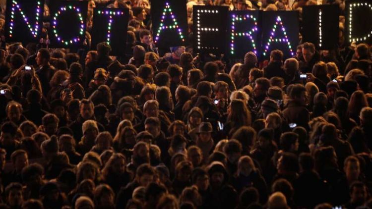 Paris Sedang Berduka — dan Kamu Layak Tahu Apa yang Ingin Dikatakan Warganya