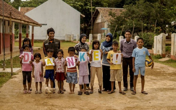 kembali ke kampung halaman