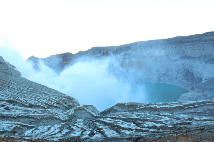 Keindahan kawah Ijen yang tiada duanya (kredit: Afif Rizqiawan)