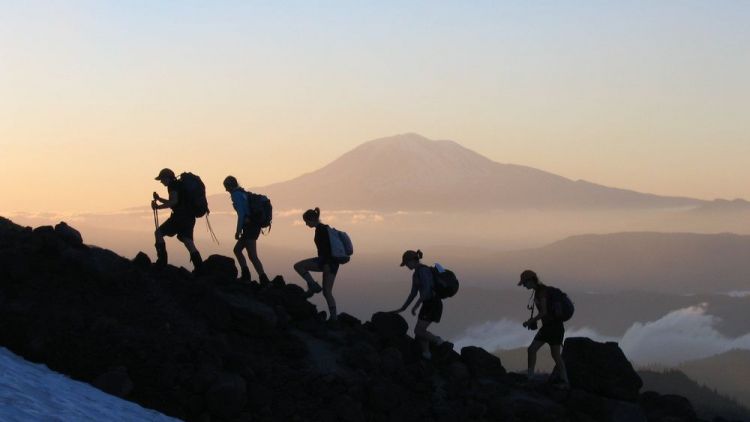 Naik Gunung Bukan Tinggi-Tinggian, Tapi Prosesnya