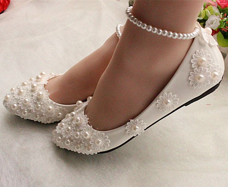 Wedding Shoes Nggak Harus Menyiksa Kaki, 7 Wedding Shoes Ini Bisa Bikin Kamu Tetap Nyaman di Pesta