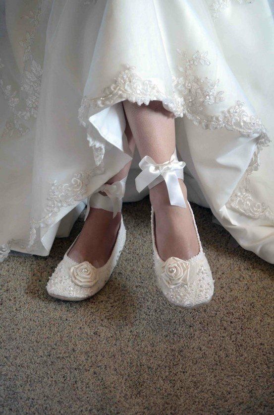 Wedding Shoes Nggak Harus Menyiksa Kaki, 7 Wedding Shoes Ini Bisa Bikin Kamu Tetap Nyaman di Pesta