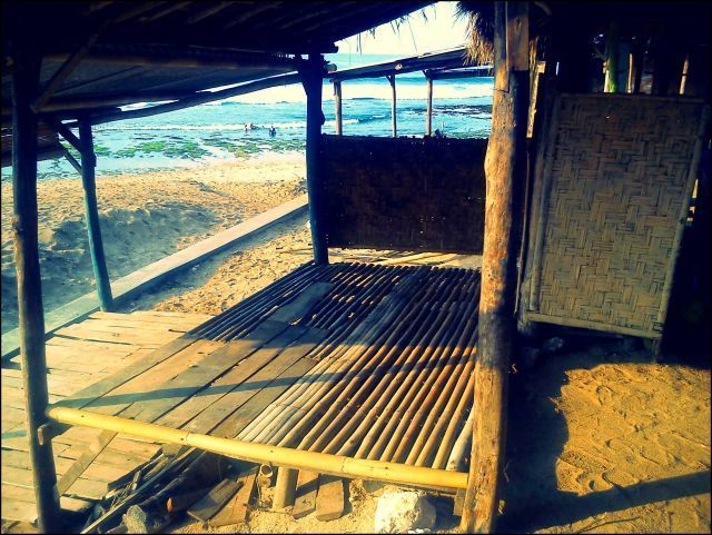 Gazebo di Pantai Sepanjang