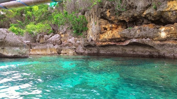 Teluk di Pulau Jawa