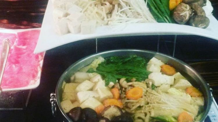 Eksplorasi Cita Rasa Nabe Hot Pot, Makanan Jepang yang Bikin Kamu Pengen Coba!