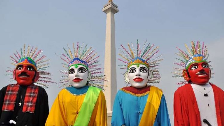 Mengenal Lebih Dekat dengan Ondel-ondel, Ikon Budaya Tradisional Betawi yang Punya Sejarah Panjang