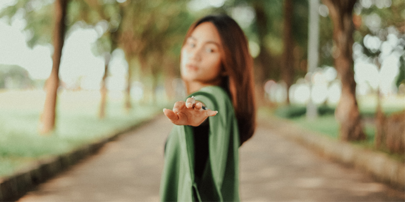 Sekarang Aku Mengerti, Merelakan adalah Cara Mencintai Paling Indah Meski Sudah Tidak Lagi Saling Memiliki