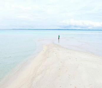 Pulau Banyak, Kabupaten Aceh SIngkil. Oleh @rurydermawan