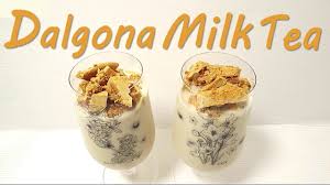 Dalgona milk tea