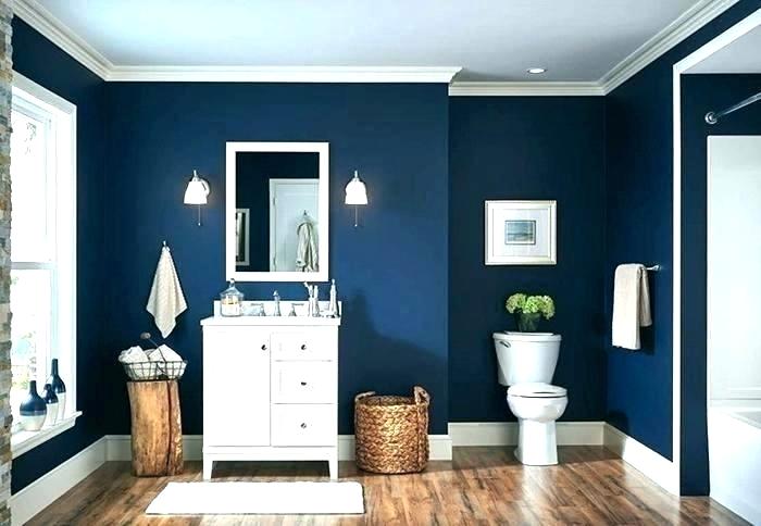 Desain interior kamar mandi warna biru tua 