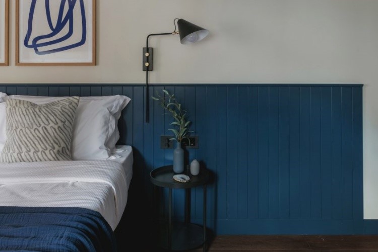 Inspirasi Desain Kamar Tidur dengan Warna Biru yang Syahdu dan Menenangkan