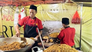 Belajar Memaknai Kesederhaan dari Nasi Goreng Kebon Sirih. Pantesan Legend Banget di Jakarta