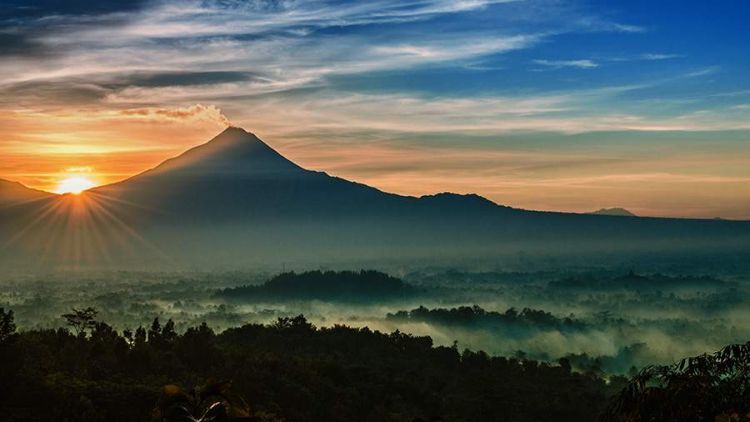 Magelang Punya Punthuk Setumbu