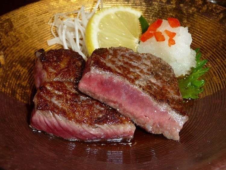 Steak dewa di Kobe